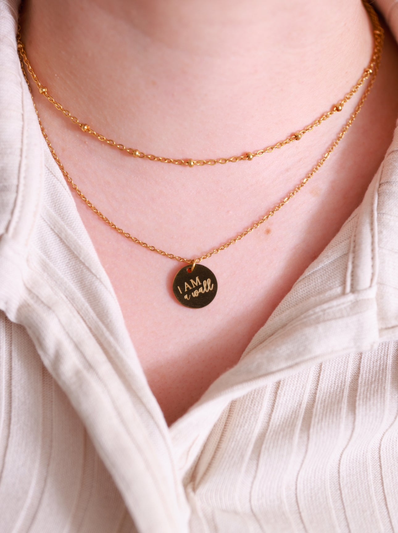 I AM A WALL NECKLACE
